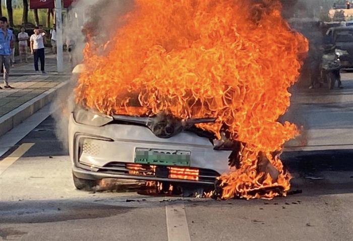 召回，電池，新能源汽車,電動(dòng)汽車,威馬