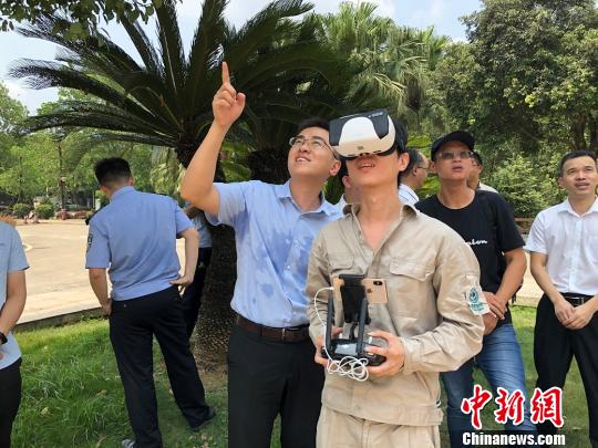 智能全景AR巡檢無人機遠程可視化操作。三明供電供圖